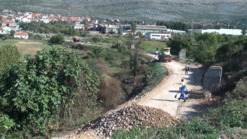 Trebinje:  Željeznički most konačno dočekao rekonstrukciju 