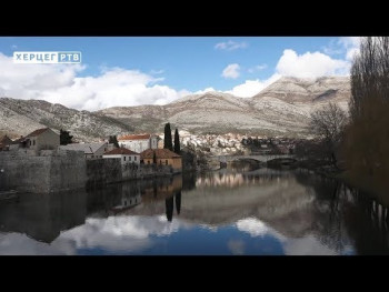 Град камена и вина обасјан јануарским сунцем (ВИДЕО)