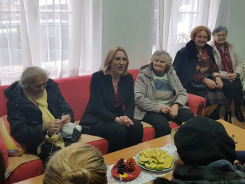 Predsjednica Srpske posjetila Dnevni centar za stare osobe u Trebinju (FOTO)