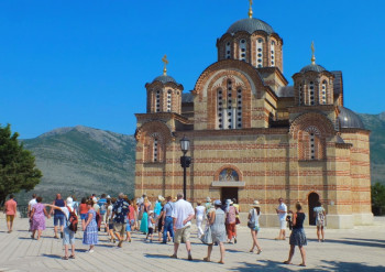 Trebinje okupirali turisti: Nema slobodnog smještaja za Vaskrs i 1. maj