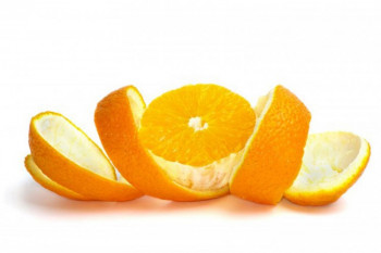 Ne bacajte koru narandže: Neutrališe mirise, osvježava prostor, a može da posluži i za čišćenje