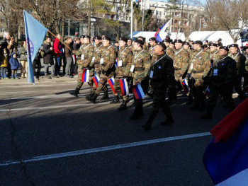 Defile za Republiku Srpsku; Ponosno i svečano u ešalonima