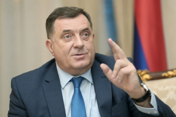 Dodik : Naredne sedmice u Trebinje stiže jedan respirator iz Kine