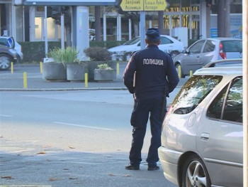 Bijeljina: Vlasnik zatekao lopova u krađi automobila