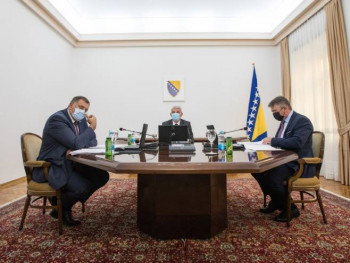 Dodik, Džaferović i Komšić jednoglasno protiv priznanja samoproglašenog Kosova