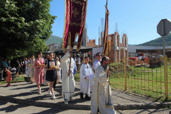 Hram Svetog Ćirila i Metodija u izgradnji proslavio krsnu slavu (Foto)