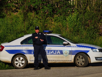 Nastavlja se potraga za muškarcem koji je ubio policajca u Loznici; Pretraga lijeve i desne obale Drine