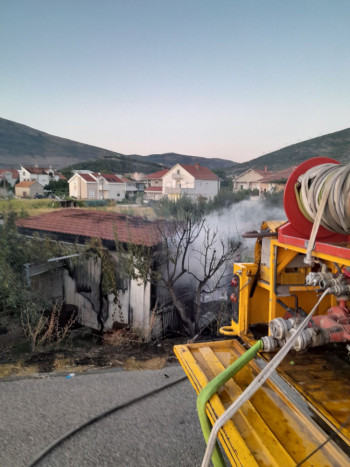 Ugašen požar u Trebinju 