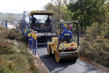 Asfalt stigao i do sela Šćenica na Ljubomiru