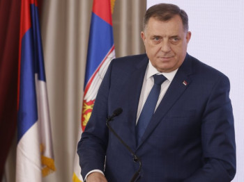 Dodik: Iz budžeta predsjednika gradićemo vrtiće